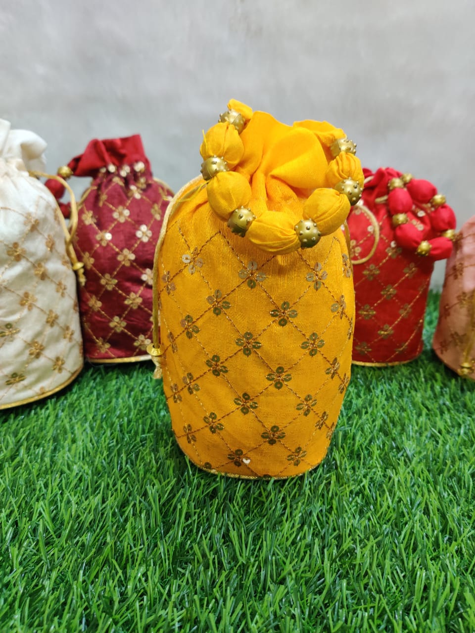 Potli with Sequins (Pack of 12)