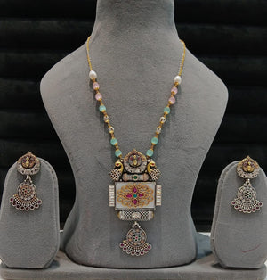 Kylie MOP Pendant with Earrings