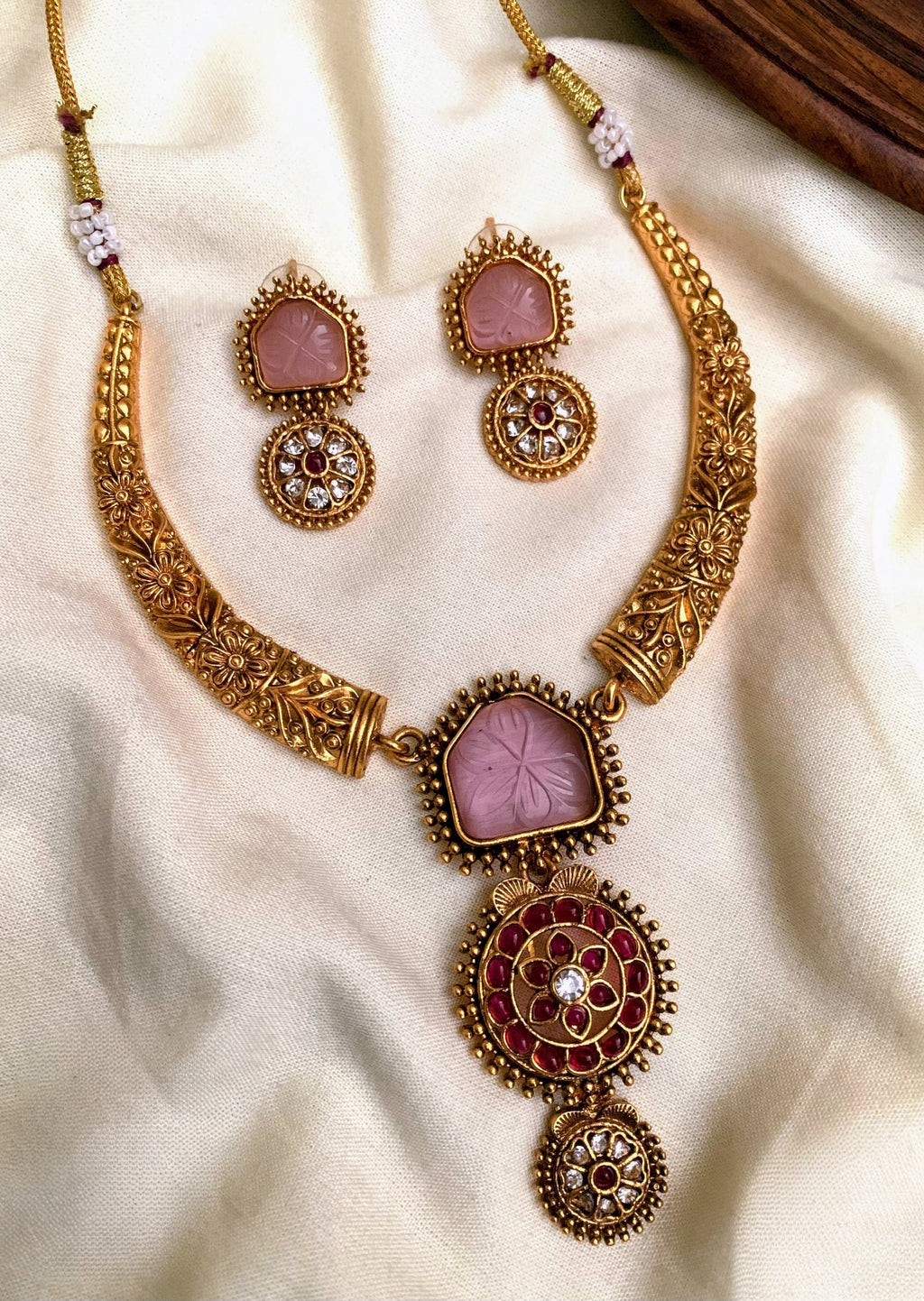 Swetha Kemp Hasli Set with Earrings