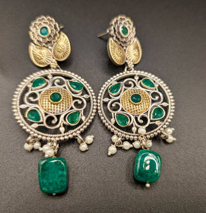 Yukti Pendant with Earrings