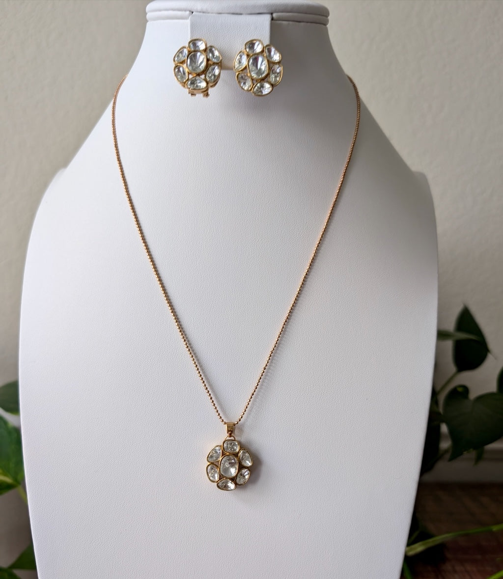 Anisha Moissanite Pendant with Earrings