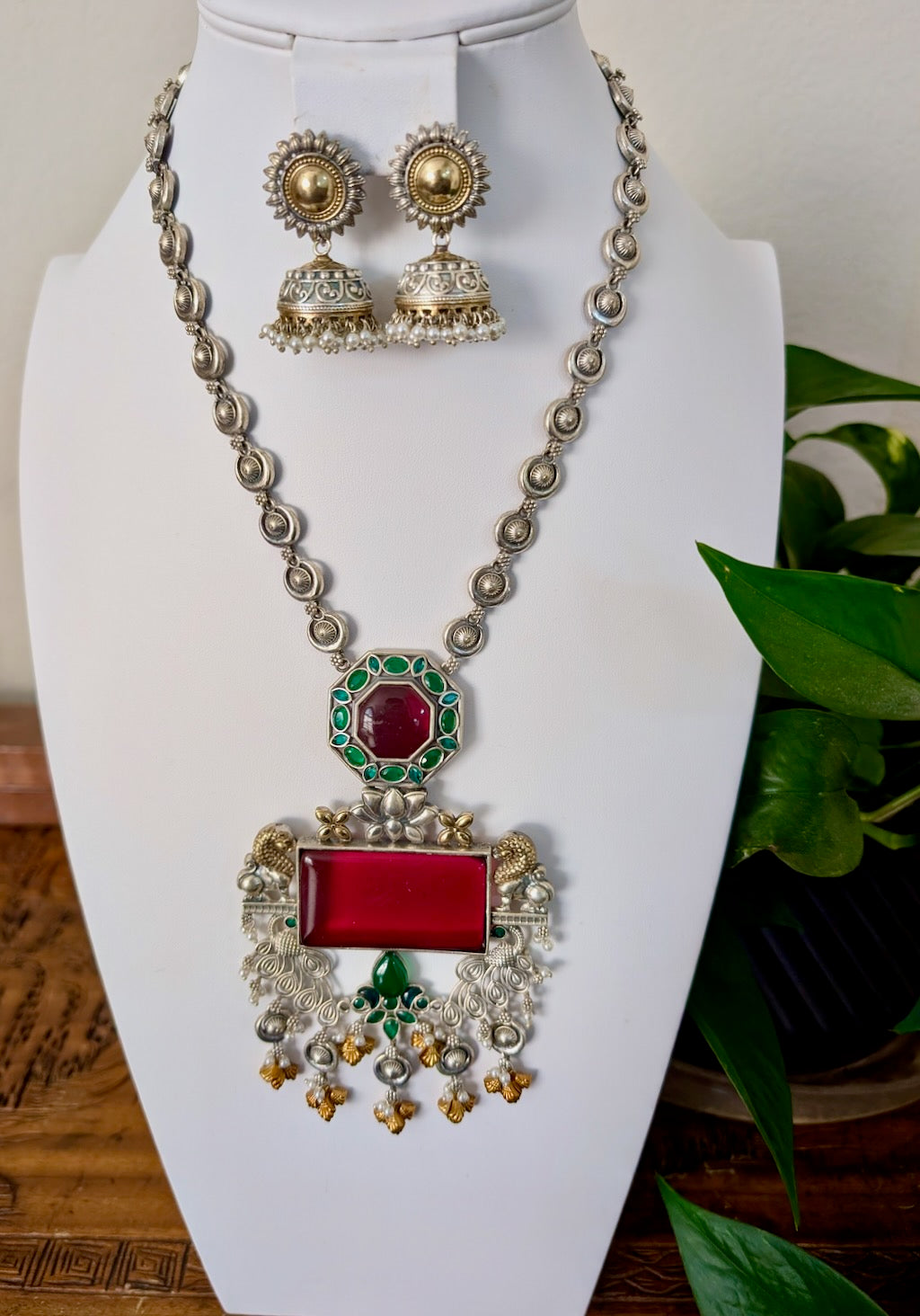 Anna Dual Tone Pendant Set with Jhumkis