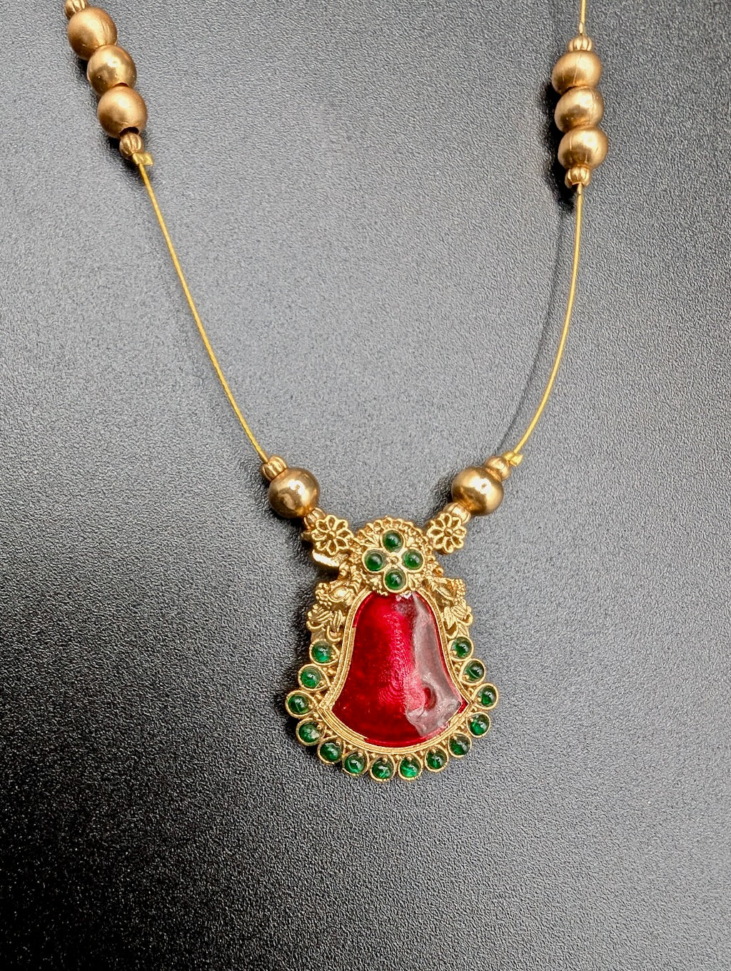 Palakka Invisible Chain with Earrings