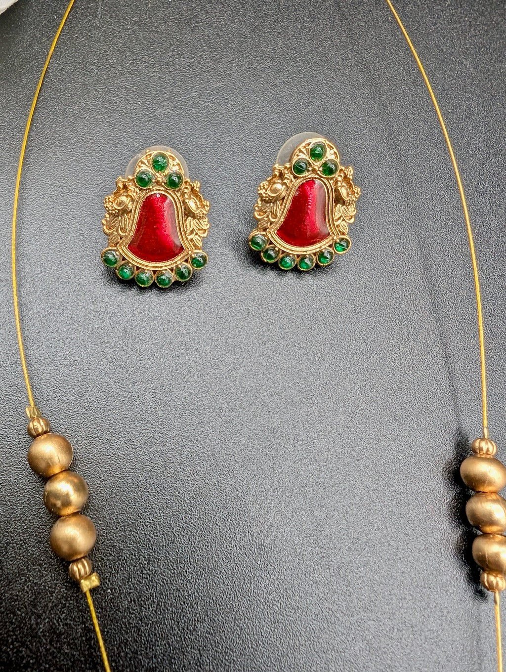 Palakka Invisible Chain with Earrings