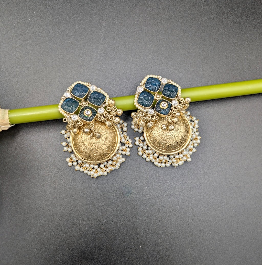 Aanchal Lightweight Jhumkas