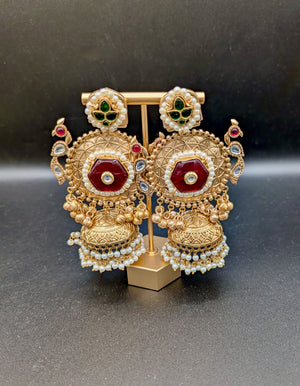 Rashvi Pachi Kundan Jhumkas