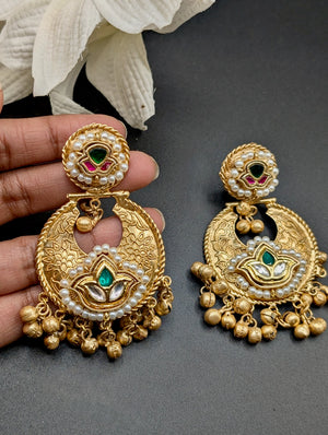Aadhya Lightweight Ghungroo Chandbalis