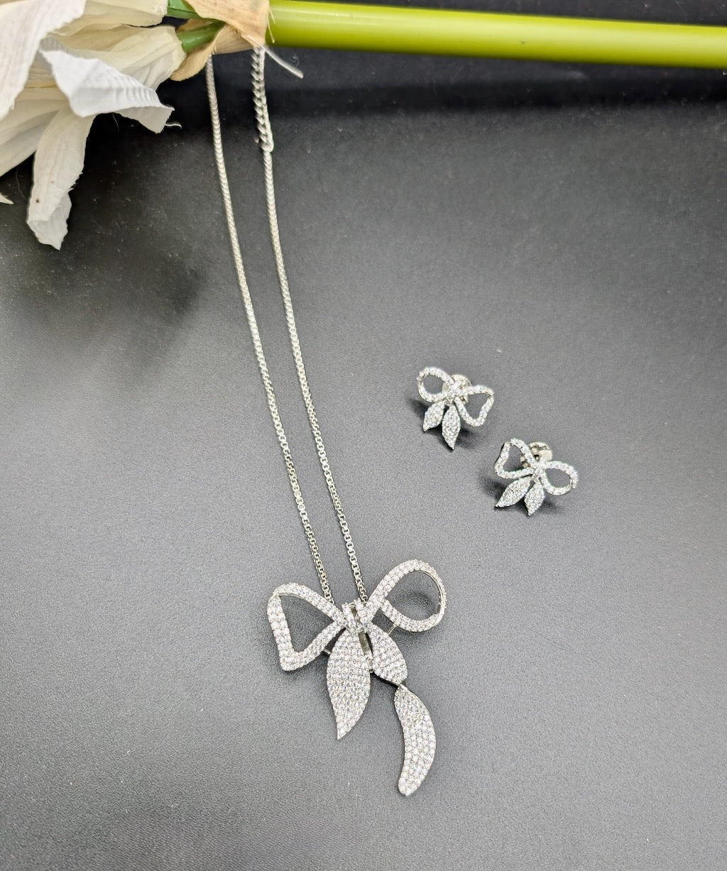 Designer Bow Pendant Set with Earrings