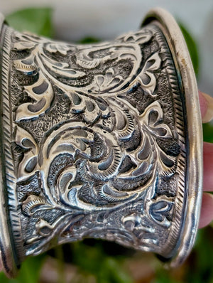 Handcarved Oxidized Chitai Cuff Bangle