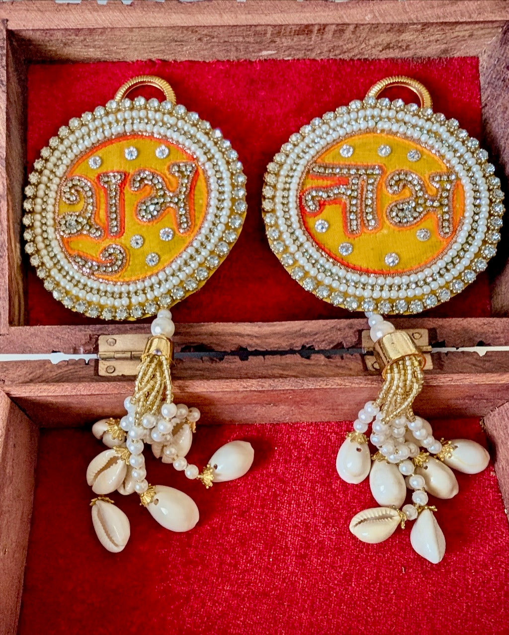 Zardosi Shubh Labh Hanging