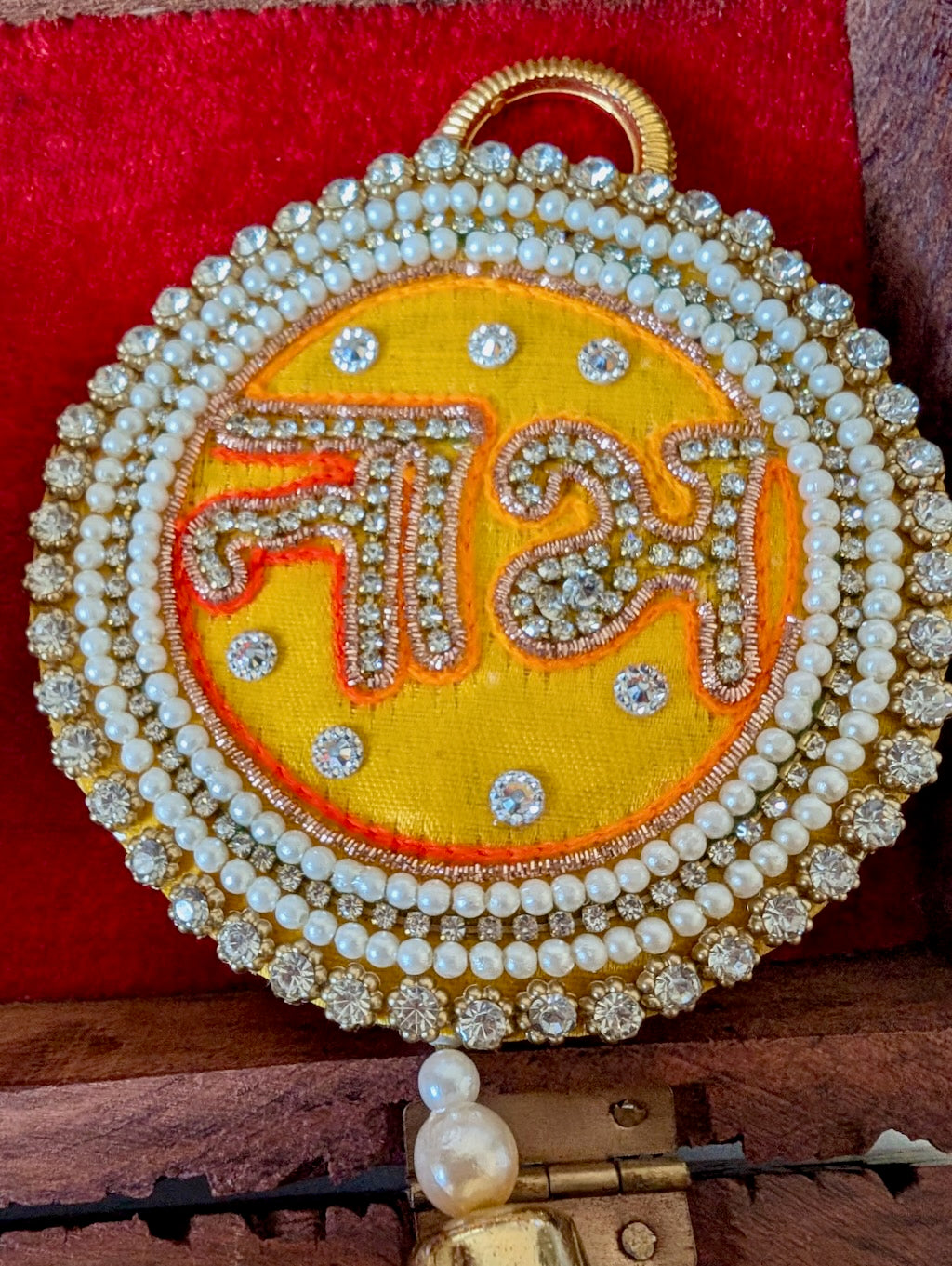 Zardosi Shubh Labh Hanging