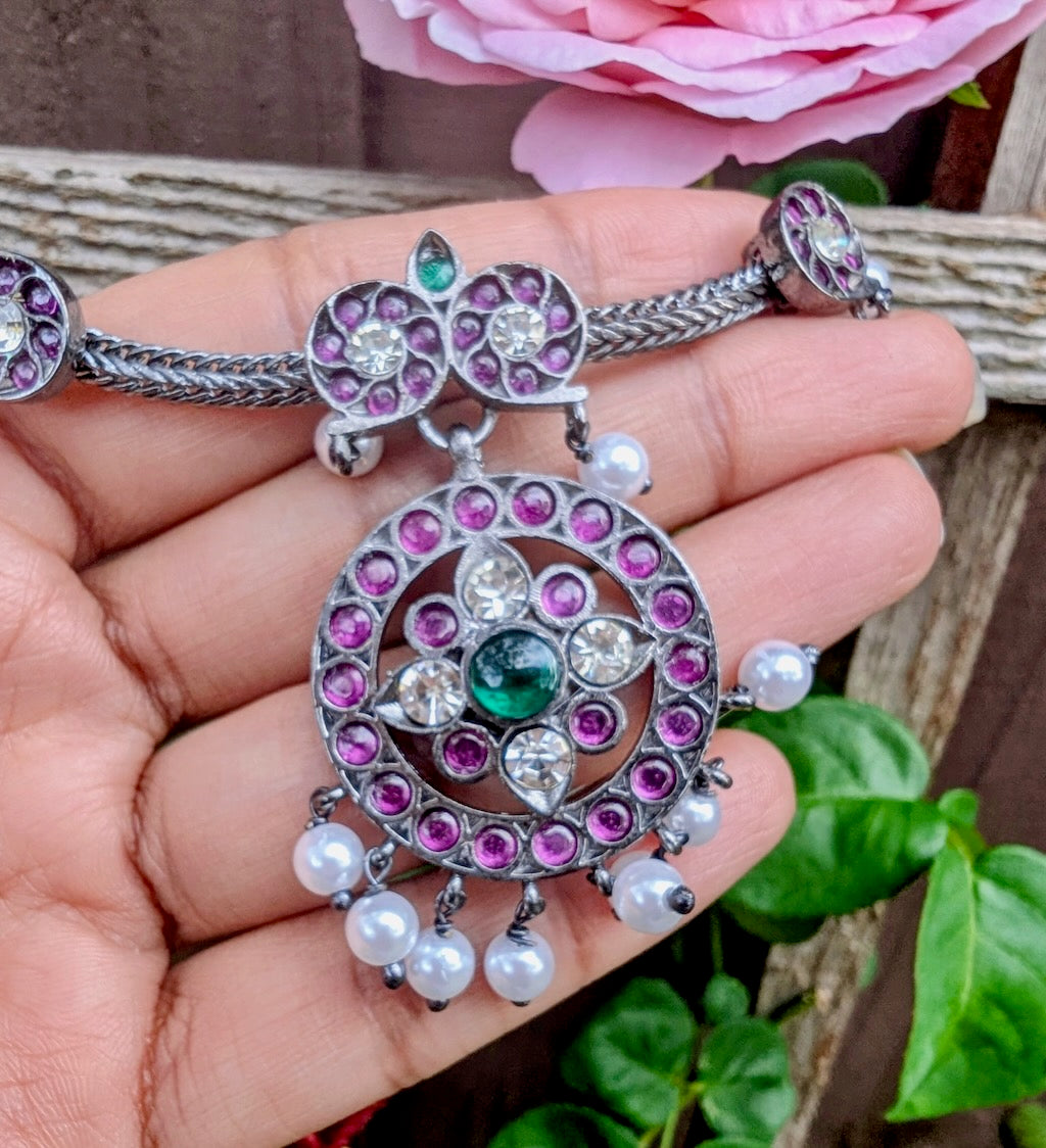 Tarini Kemp Necklace