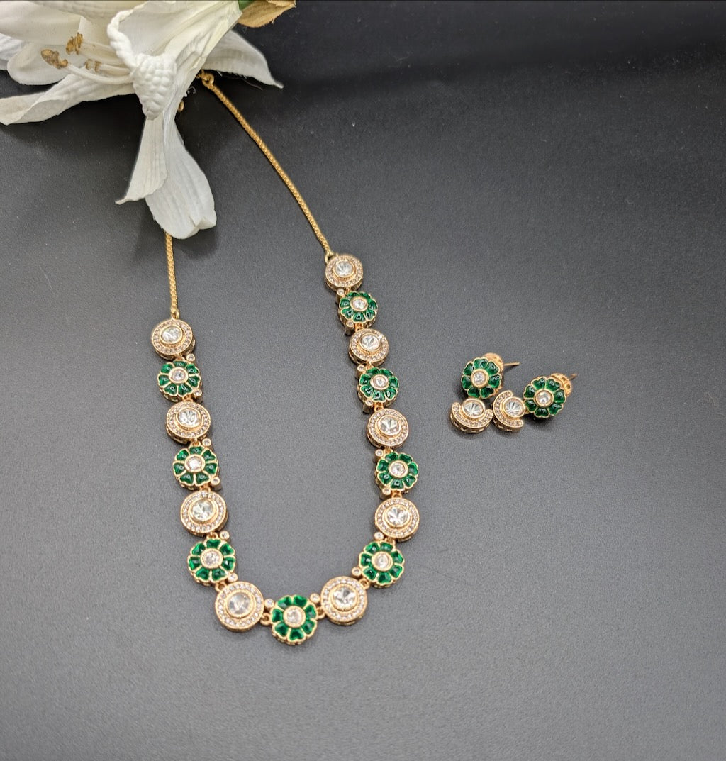 Sarah Enamel Necklace with Earrings - Green