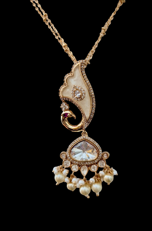 Morni Peacock Pendant with Earrings