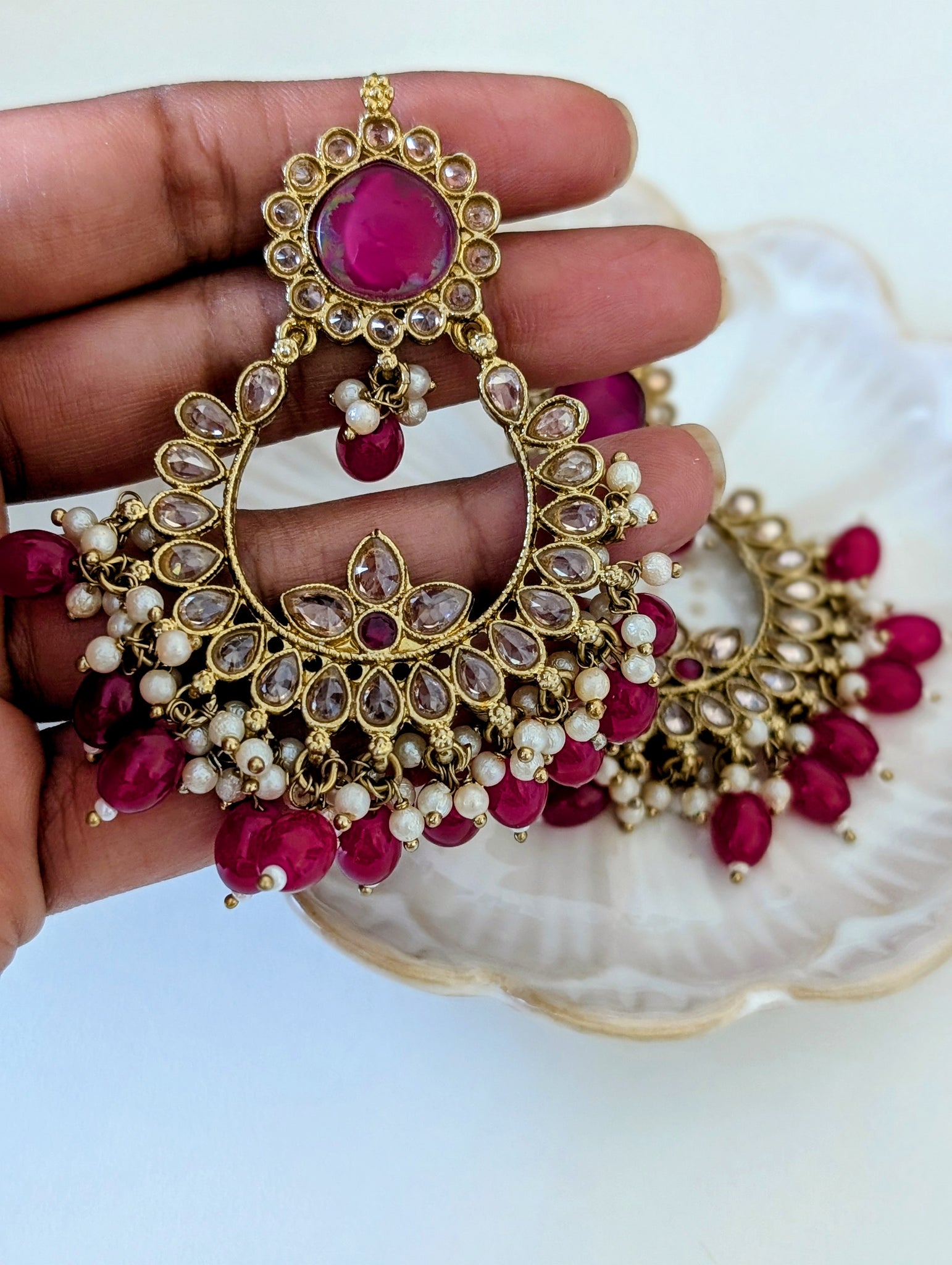 Chandini Polki Chandbalis in Mehendi Polish