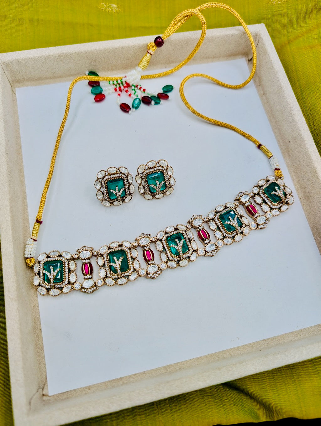 Riddhi Doublet Moissanite Choker with Studs