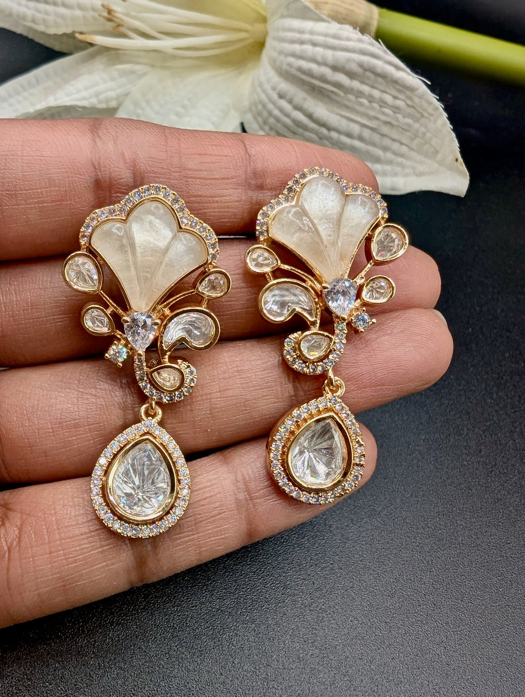 Nala MOP Moissanite Necklace Set with Earrings