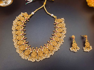 Kavya Antique Necklace Set